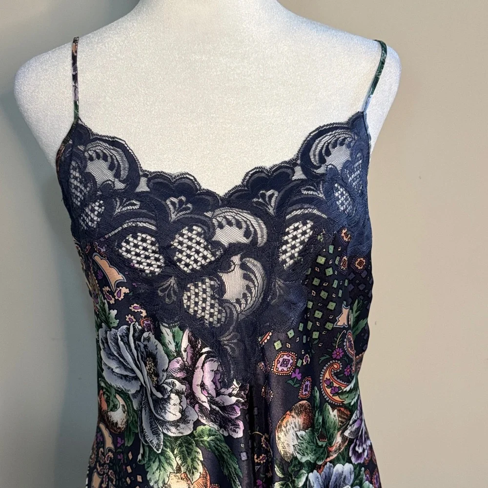Victoria's Secret Navy Floral Satin Lace Chemise - Picture 2 of 5